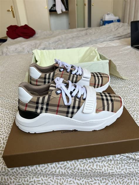 burberry sneakers boots.